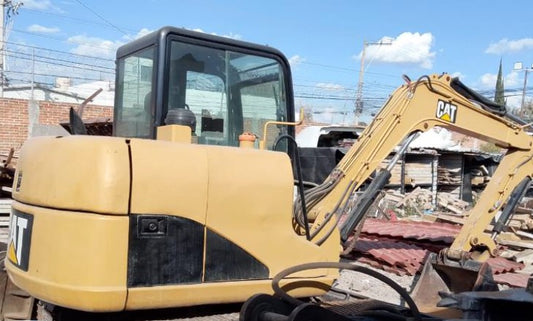 MINIEXCAVADORA CATERPILLAR 306